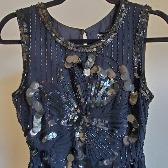 Black dress by Walter Baker Evening - Picture 2 of 15